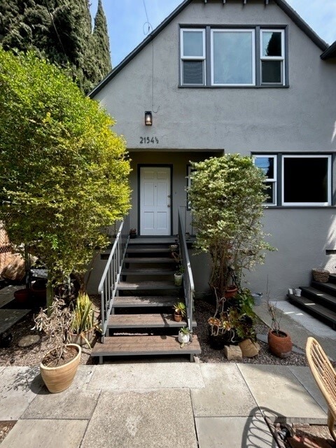 Building Photo - 2154 Echo Park Ave