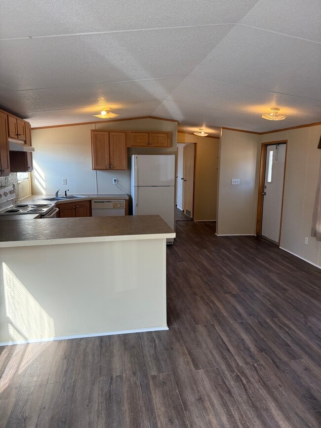 Building Photo - 2070 Krist Ln