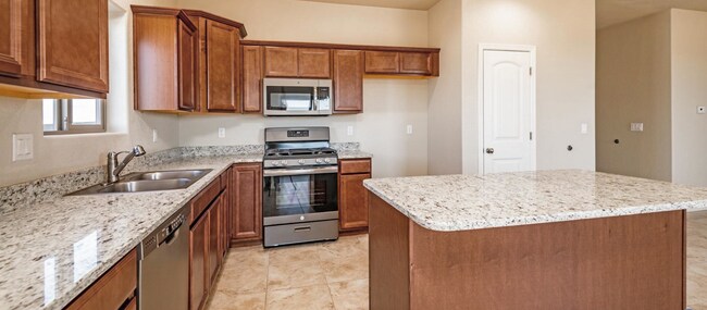 Building Photo - 3421 Sonora Desert St