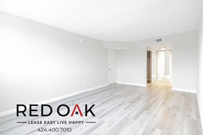 Foto del edificio - Sun-Drenched Two Bedroom with Stainless St...
