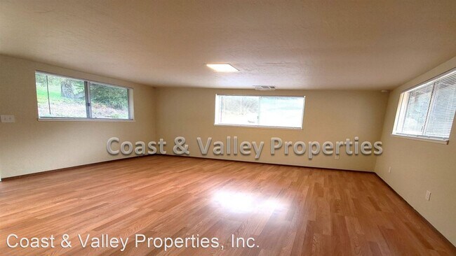Building Photo - 3 br, 2 bath House - 1453 Castroville Blvd.