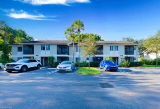 Building Photo - 105 Gardens Dr