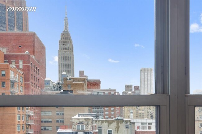 Foto del edificio - 166 E 35th St