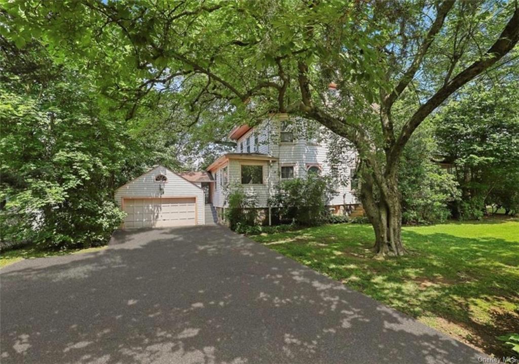 Primary Photo - 56 Drake Rd