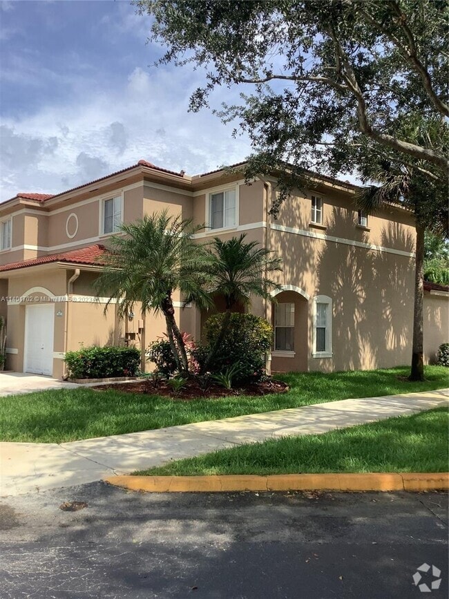 University Place Student Apartments for Rent Davie, FL 6 Rentals