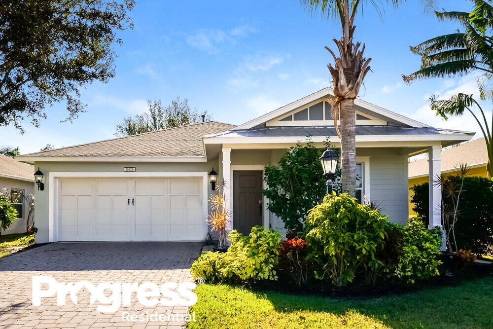 Primary Photo - 11826 Forest Park Cir