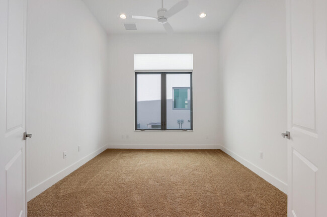 Building Photo - 13508 Machiavelli Way