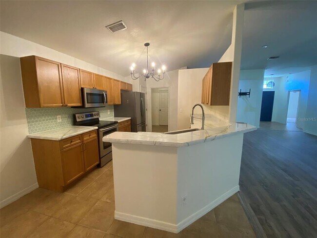 Building Photo - 3690 Channing Ave