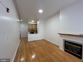 Building Photo - 236 Quarry St