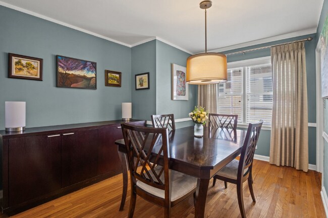 Foto del edificio - 2666 Porter Pl