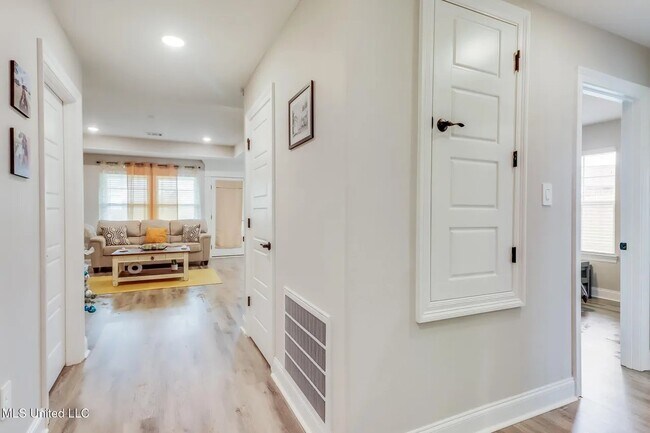 Foto del edificio - 14020 Sanctuary Trails Dr