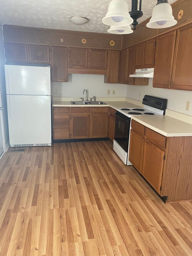 Foto del edificio - Newly Renovated 3 Bed/1.5 Bath