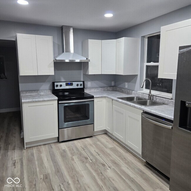 Foto del edificio - 1107 E Mulberry St