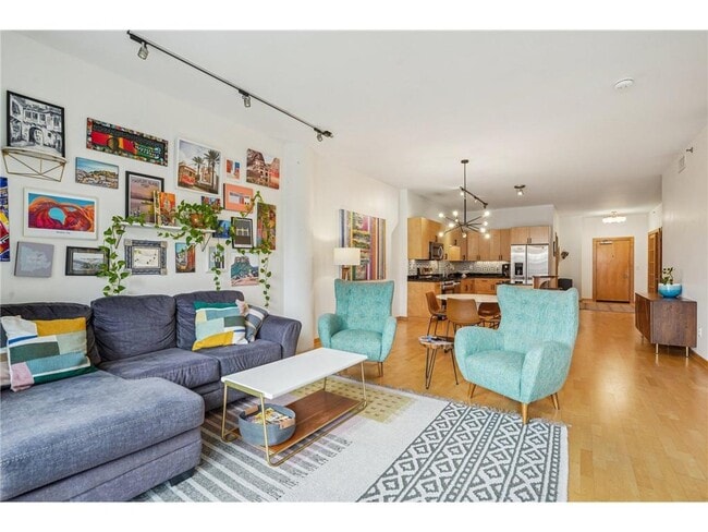 Foto del edificio - 401 N 2nd St