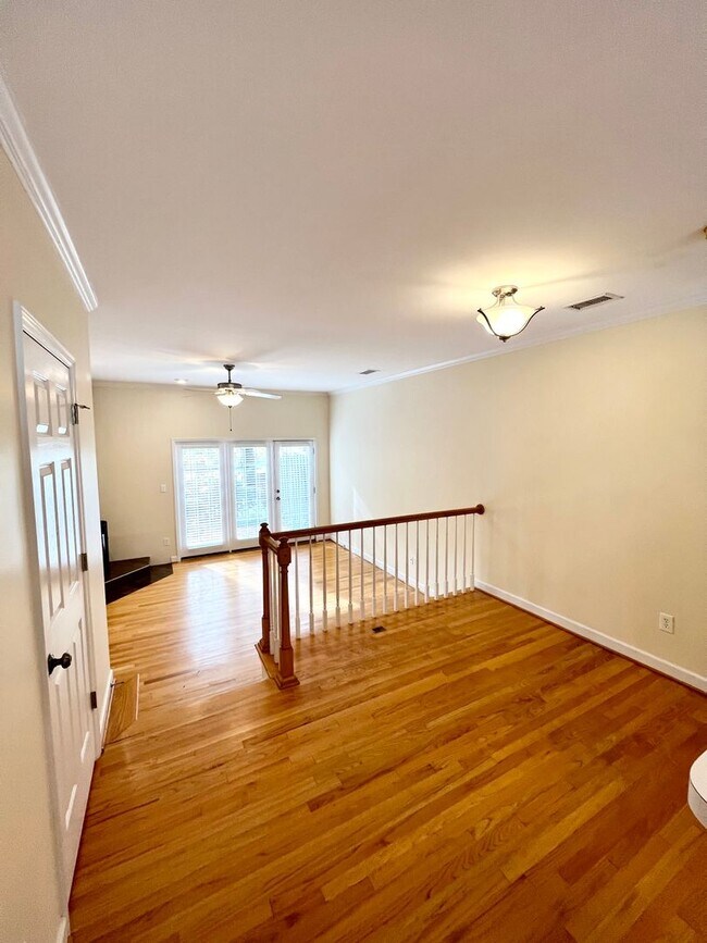 Foto del edificio - 2 Bedroom Townhome