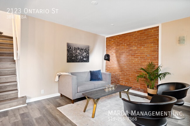 Building Photo - RENOVATED 3 BED/1 BATH HOME IN WALKERVILLE...