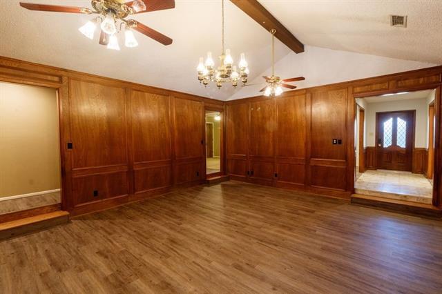 Foto del edificio - 4504 Weyhill Dr