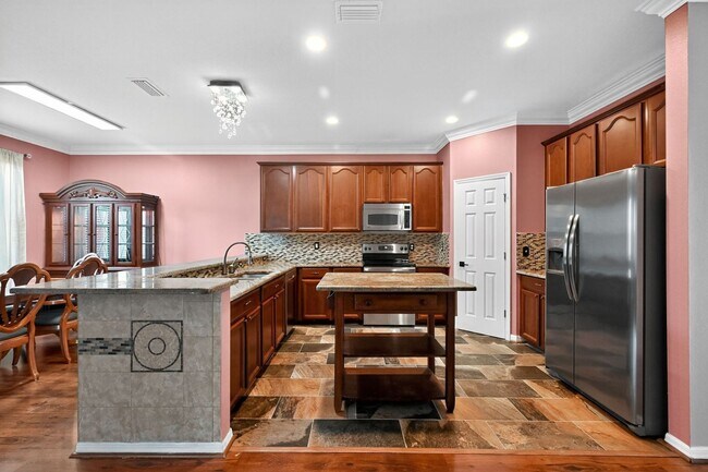 Foto del edificio - 6153 Everlasting Pl