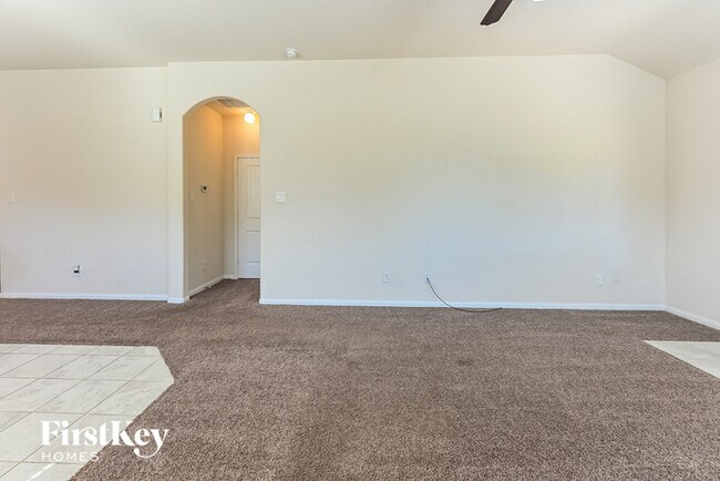 Foto del edificio - 6735 Blimp Base Blvd