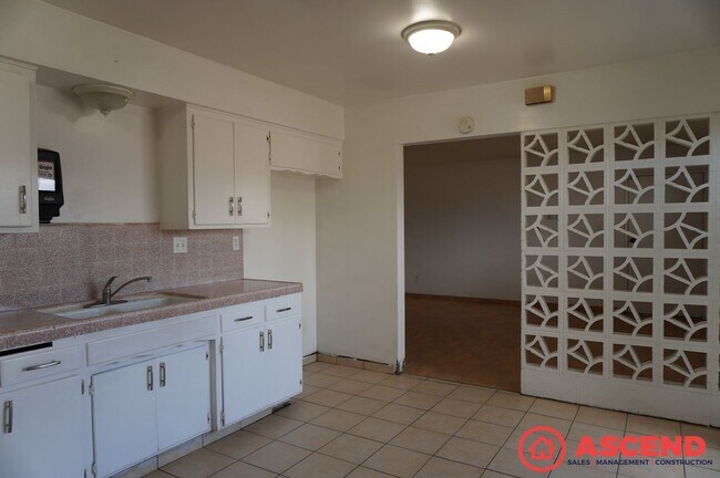 Foto del edificio - 1500-1504 Owens Street