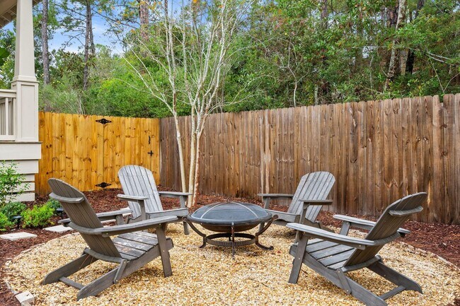 Foto del edificio - 156 Summer Breeze Ln