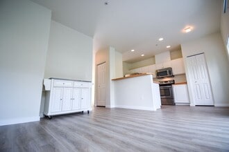 Building Photo - 16070 SW Audubon St