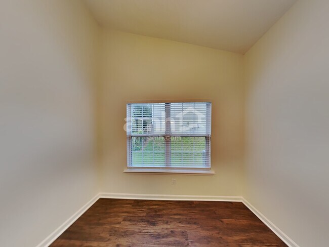 Building Photo - 1137 Eastmill Cove