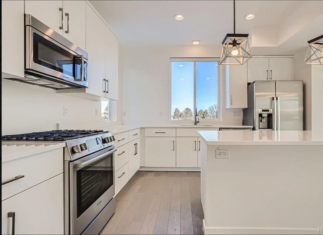 Foto del edificio - 8711 E Hampden Ave