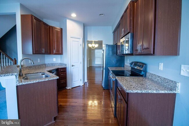 Foto del edificio - 143 Margaretta Dr