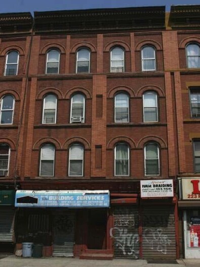 Primary Photo - 221 Ralph Ave
