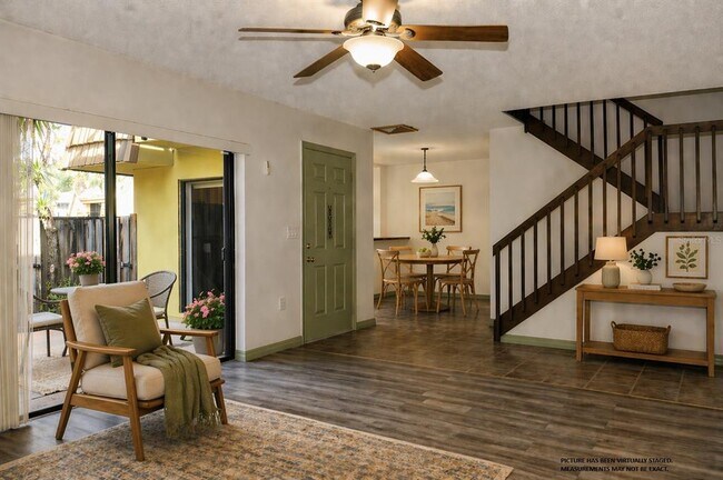Foto del edificio - 5289 Middle Ct
