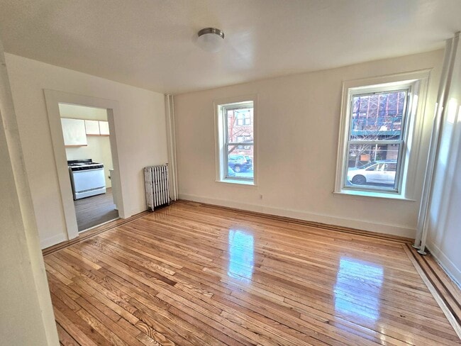 Foto del edificio - 40-21 67th St