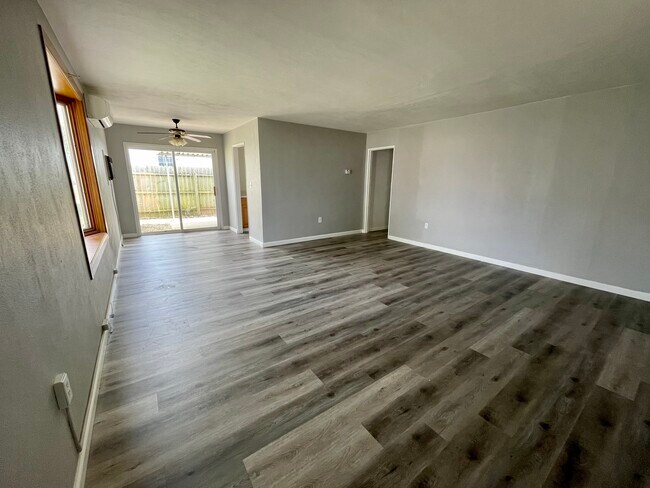Foto del edificio - 3814 10th Avenue Ct