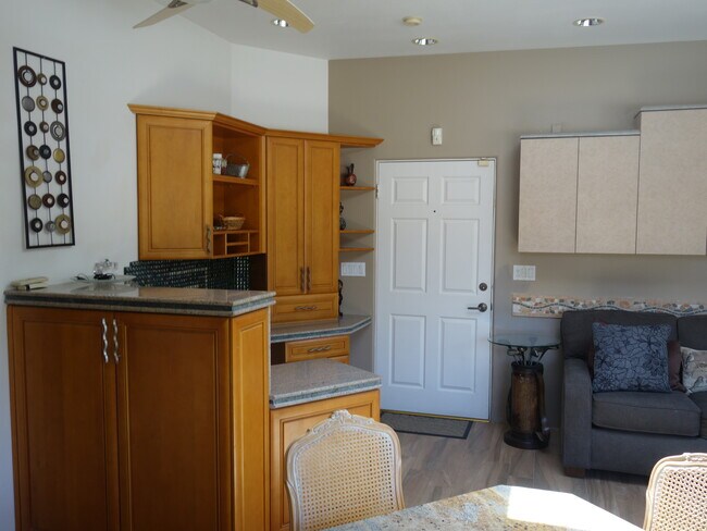 Office - 75270 Palm Shadow Dr
