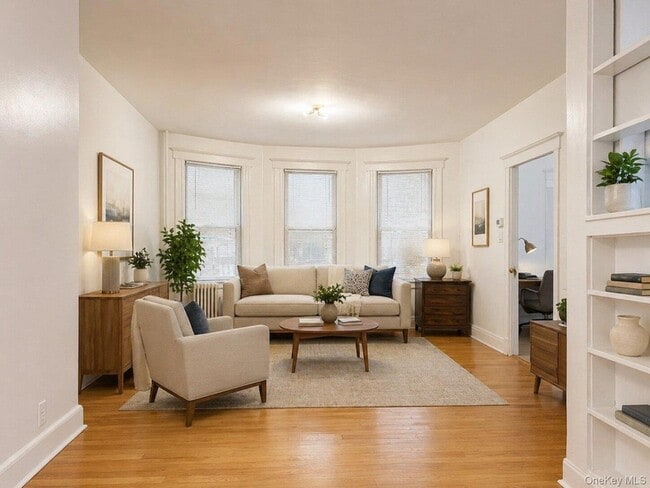 Building Photo - 14717 15th Avenue Unit 1FL