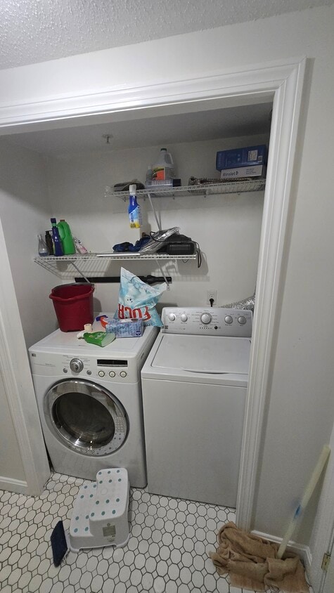 Primary Photo - 31 Devereux St