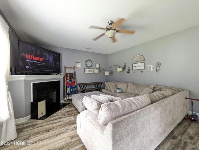 Building Photo - 205 Bell Ridge Ln