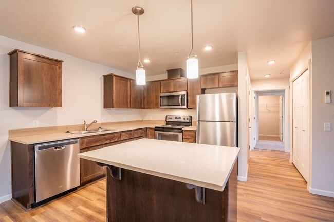 Interior Photo - Waterside Apartments