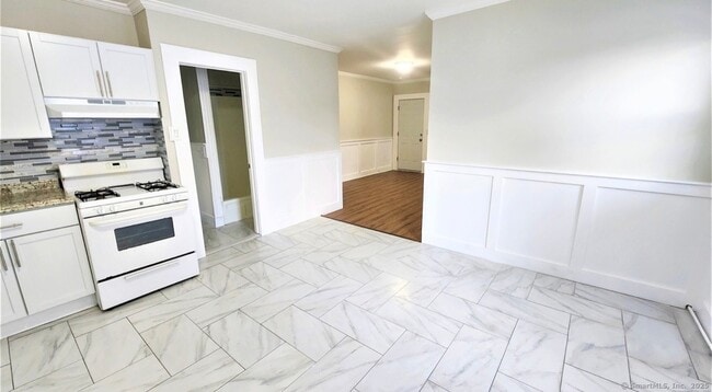 Building Photo - 1514 Pembroke St