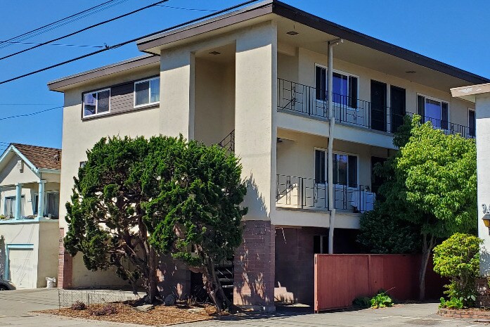 Foto del edificio - 970 Kains Ave