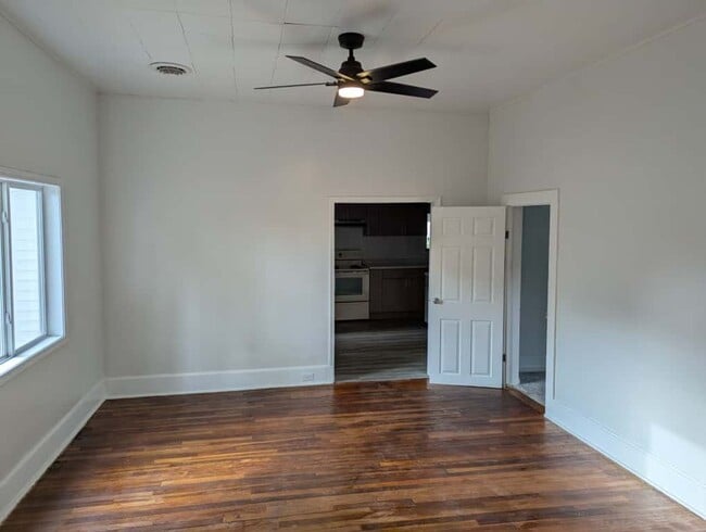 Building Photo - Charming, remodeled home in Tuscola