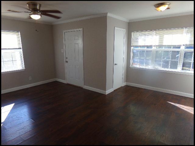 Building Photo - 17 Neal Pl