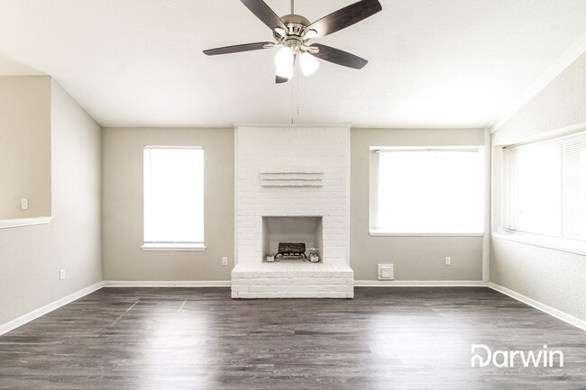 Building Photo - 12814 Stillington Dr, Houston, TX 77015