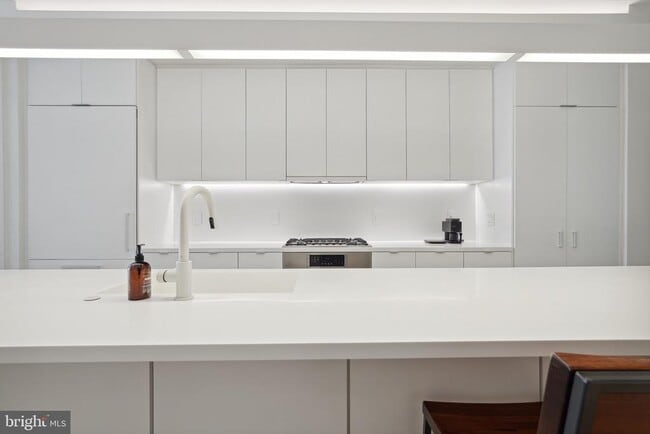 Foto del edificio - 1539 6th St NW