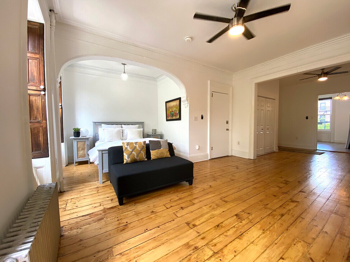 Foto principal - 314 Montgomery St