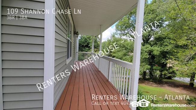 Building Photo - Spacious 3 Bedroom home in Fairburn!