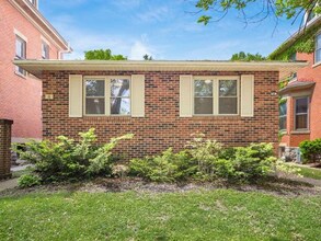 Building Photo - 285-287-287 E Deshler Ave