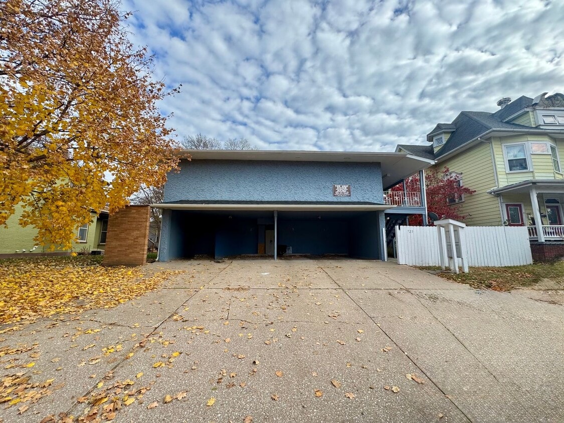 Primary Photo - Turn-Key 1BR Apartment – Everything Included