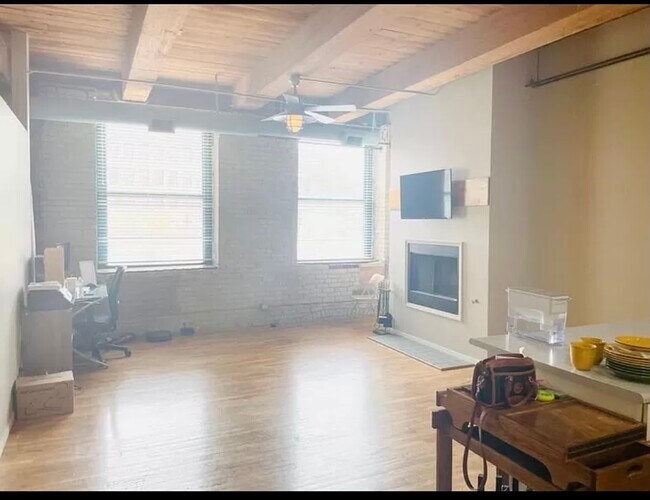 Foto del edificio - 4745 N Ravenswood Ave