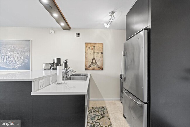 Foto del edificio - 2030 F St NW
